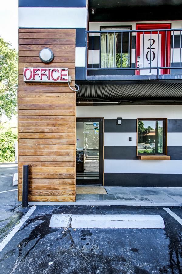 The Asheville Inn Экстерьер фото